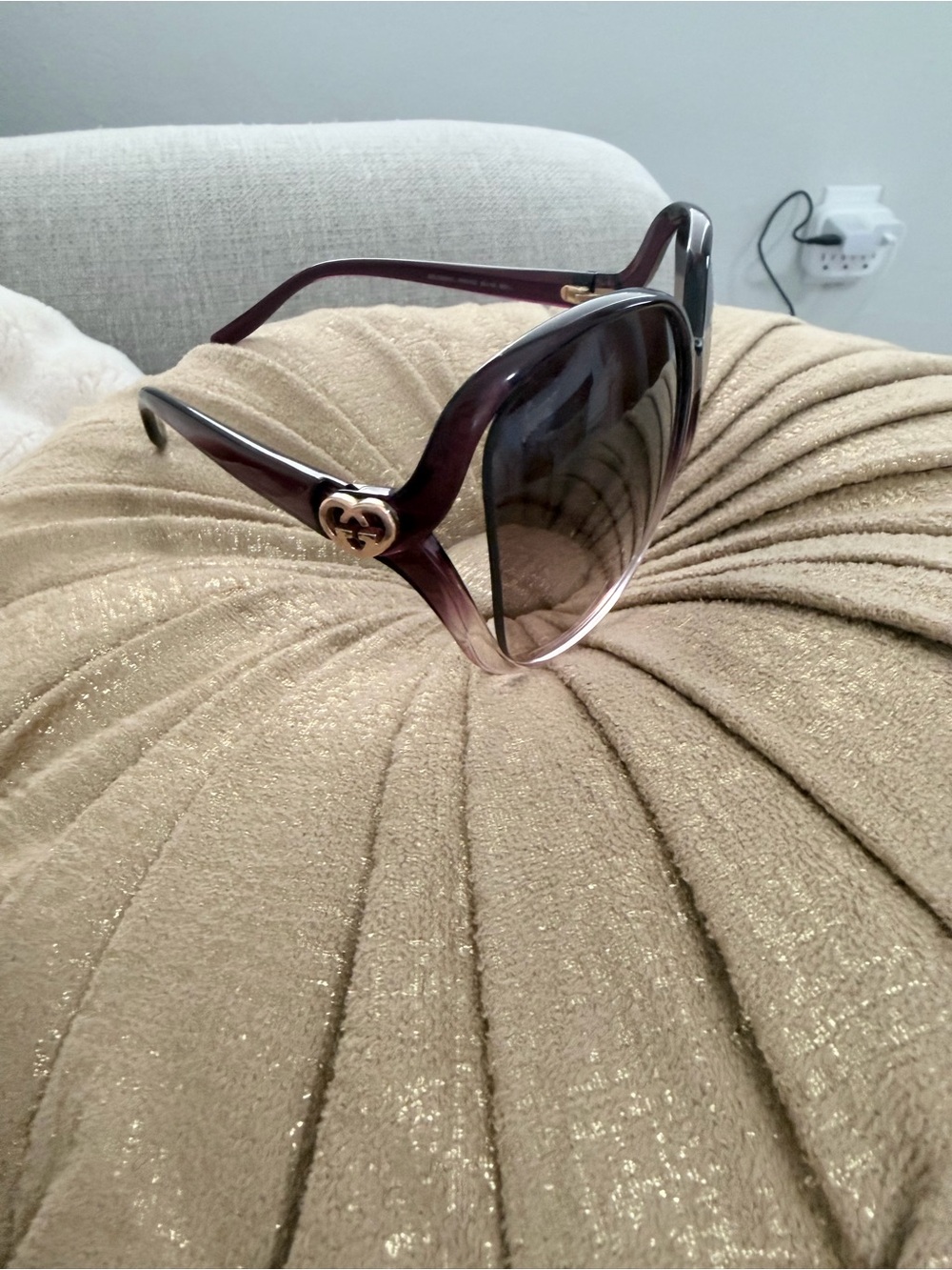 Designer-Inspired Women's Gradient Brown Sunglasses